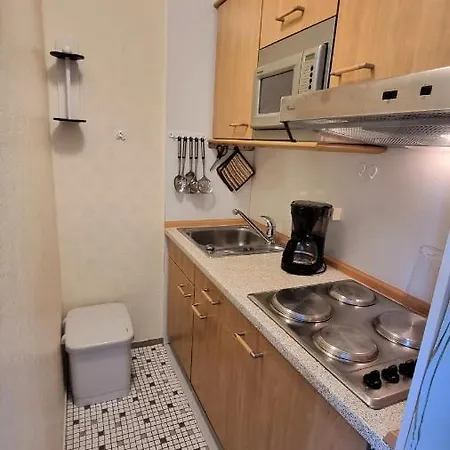 D10-001 Apartment